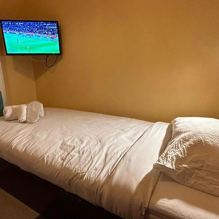 Central Accommodation Budget By Hr Bucureşti Eksteriør bilde
