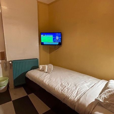 Central Accommodation Budget By Hr Bucureşti Eksteriør bilde