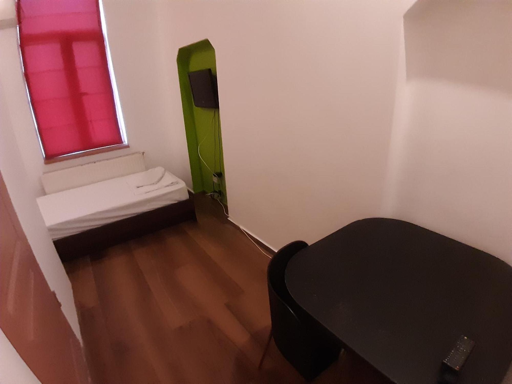 Central Accommodation Budget By Hr Bucureşti Eksteriør bilde