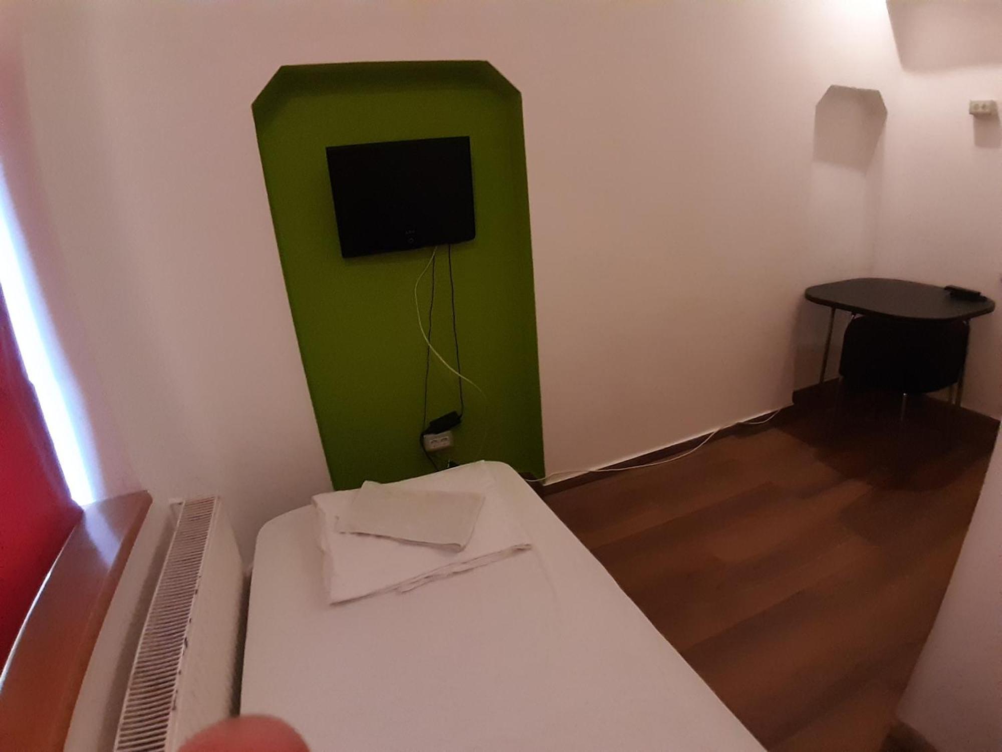 Central Accommodation Budget By Hr Bucureşti Eksteriør bilde